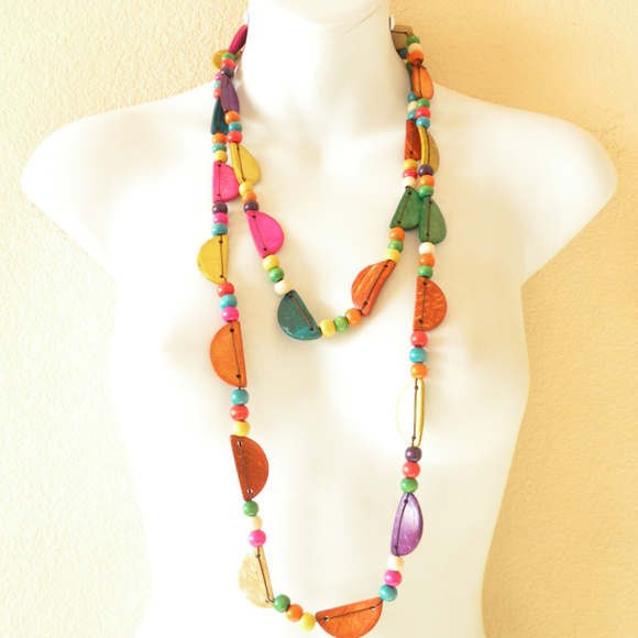 Multicolor Wooden Hand Crafted Beads Lei Necklace - Picture 2 of 6